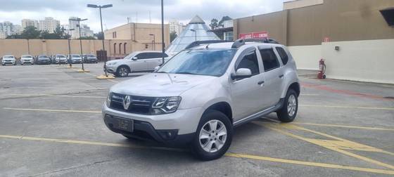 RENAULT DUSTER 2016