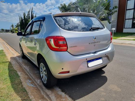 RENAULT SANDERO 2019