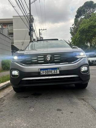 VOLKSWAGEN T-CROSS 2024