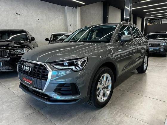 AUDI Q3 2024