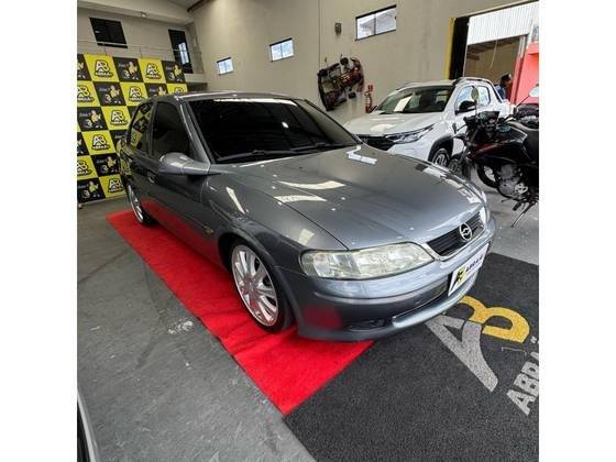 CHEVROLET VECTRA 2000