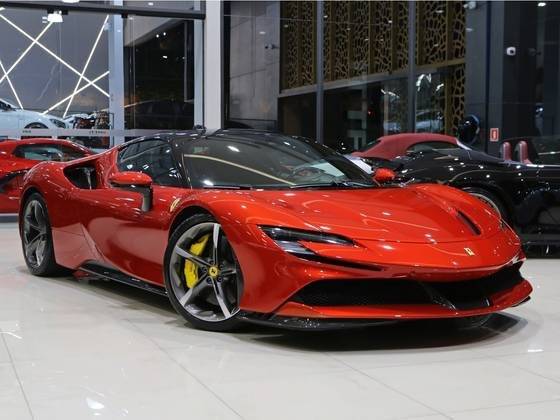 FERRARI SF90 2021
