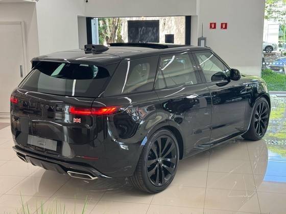LAND ROVER RANGE ROVER SPORT 2025
