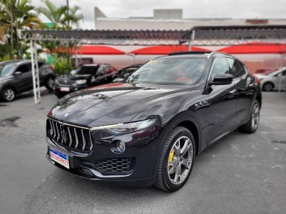 MASERATI LEVANTE 2017