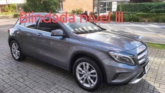 MERCEDES-BENZ GLA 200 2016