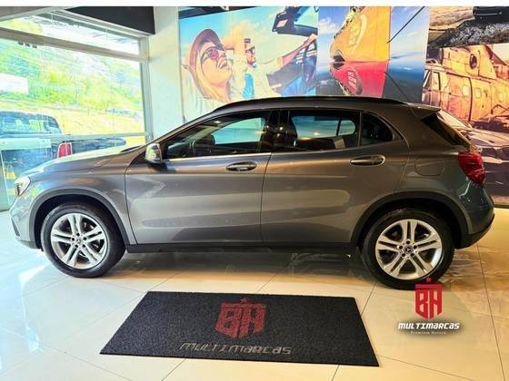 MERCEDES-BENZ GLA 200 2018