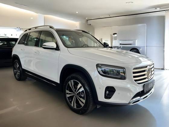 MERCEDES-BENZ GLB 220 2025