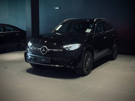 MERCEDES-BENZ GLC 300 2025