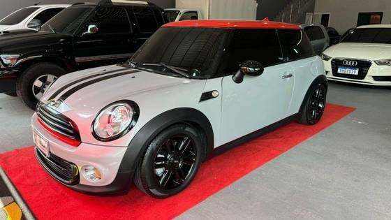 MINI COOPER 2011