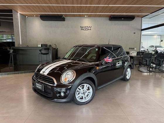 MINI ONE 2013