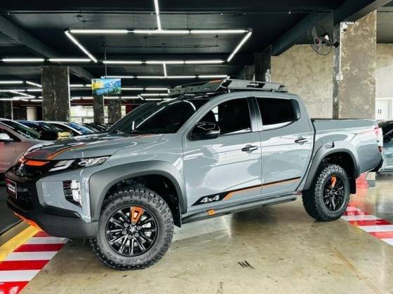 MITSUBISHI L200 TRITON 2024