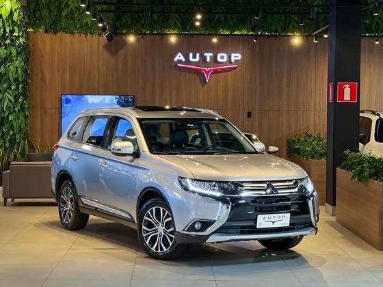 MITSUBISHI OUTLANDER 2018