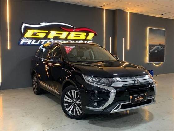 MITSUBISHI OUTLANDER 2020