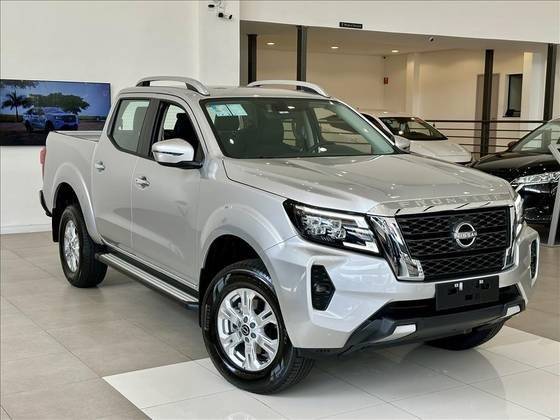 NISSAN FRONTIER 2025