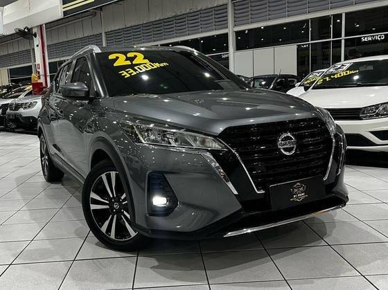 NISSAN KICKS 2022