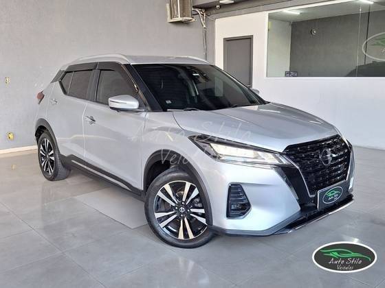 NISSAN KICKS 2022