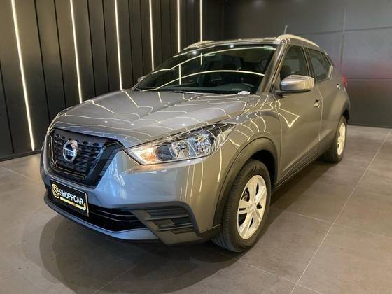 NISSAN KICKS 2020
