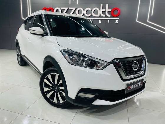 NISSAN KICKS 2019