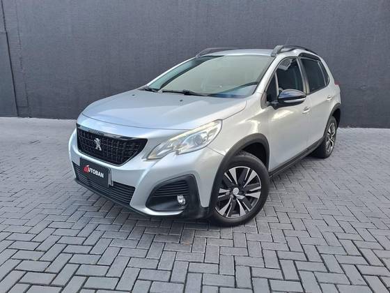 PEUGEOT 2008 2021
