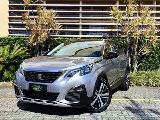 PEUGEOT 3008 2019