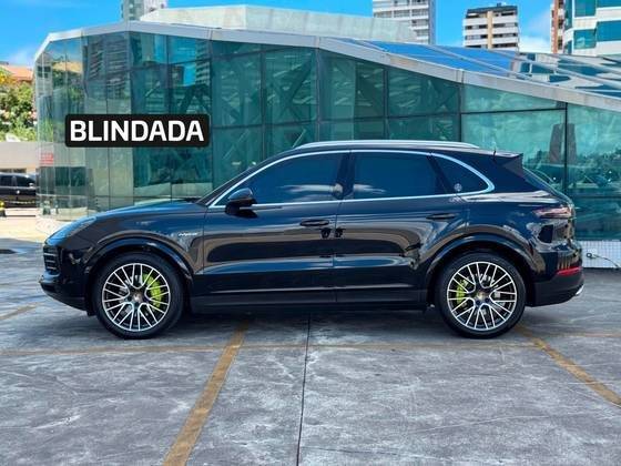 PORSCHE CAYENNE 2020