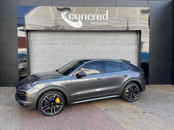 PORSCHE CAYENNE 2022