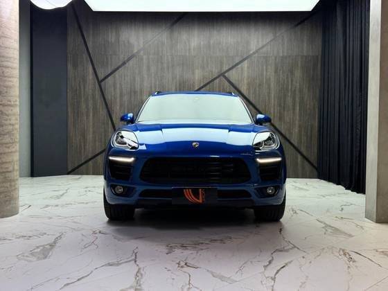 PORSCHE MACAN 2018