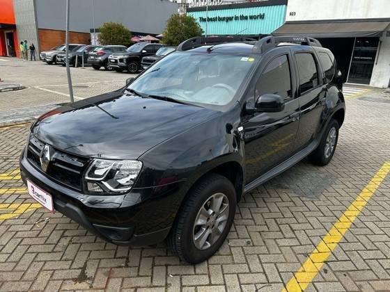 RENAULT DUSTER 2020