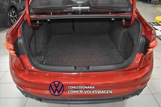 VOLKSWAGEN JETTA 2024