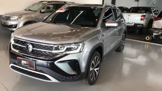 VOLKSWAGEN TAOS 2023