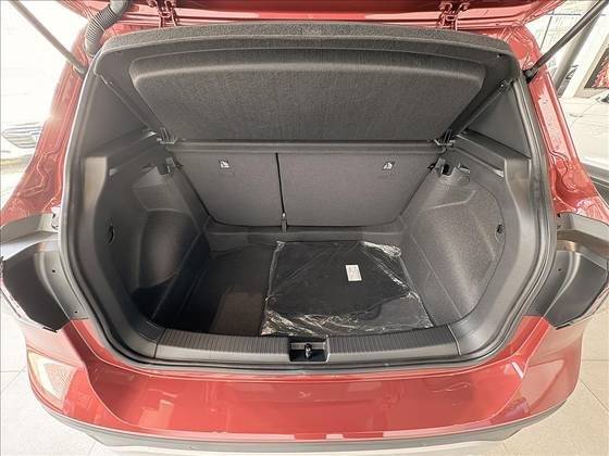 VOLKSWAGEN T-CROSS 2025