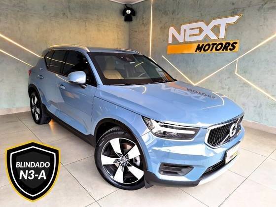 VOLVO XC40 2020