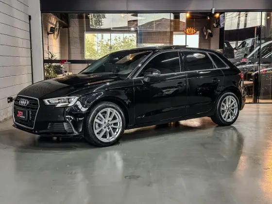 AUDI A3 2019