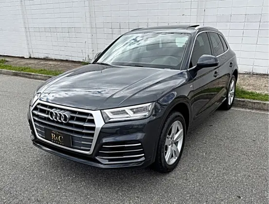 AUDI Q5 2020