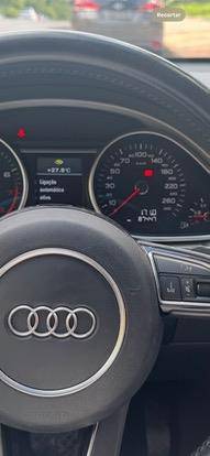AUDI Q7 2015