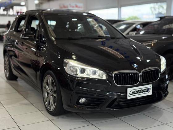 BMW 225i 2016