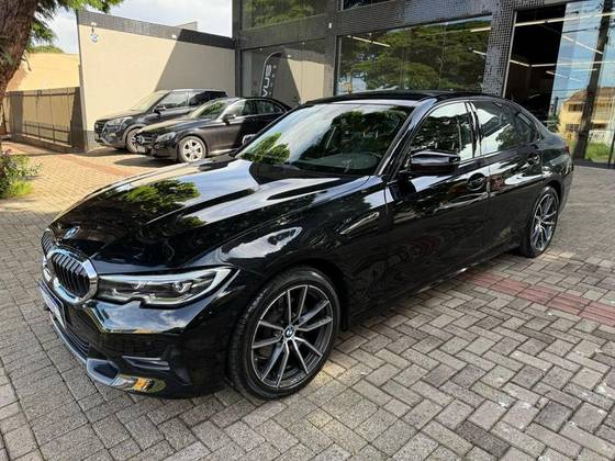 BMW 320i 2020