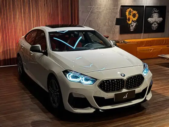 BMW M 235i 2022