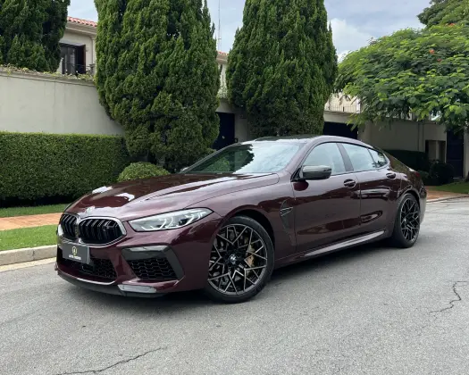 BMW M8 2021