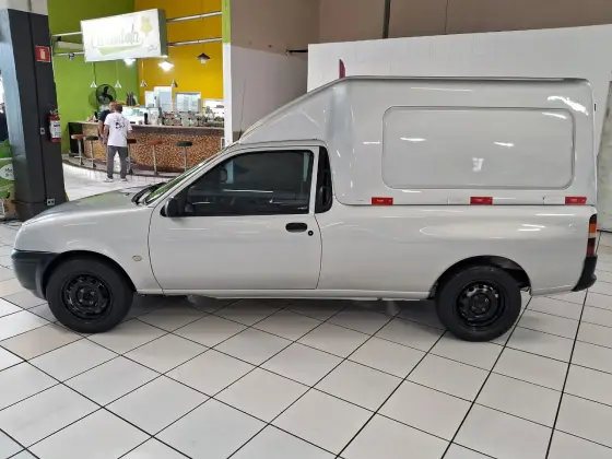 FORD COURIER 2008