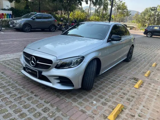 MERCEDES-BENZ C 300 2020