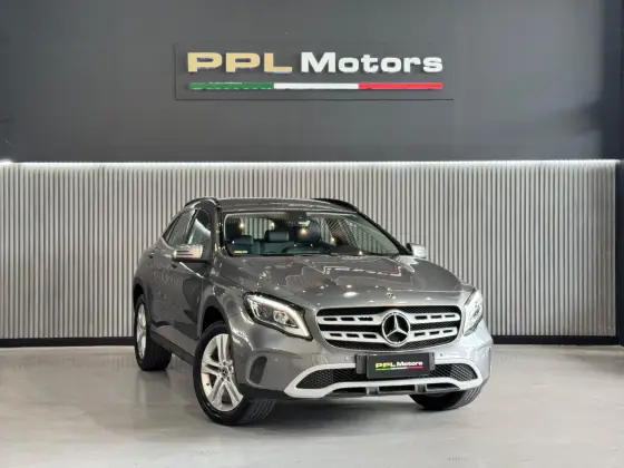 MERCEDES-BENZ GLA 200 2019