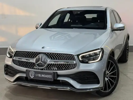 MERCEDES-BENZ GLC 300 2020