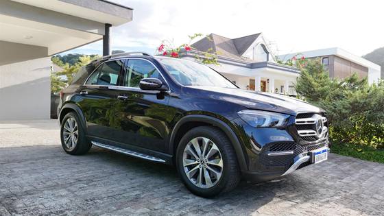 MERCEDES-BENZ GLE 400d 2022