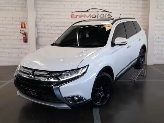 MITSUBISHI OUTLANDER 2016