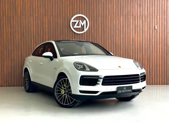 PORSCHE CAYENNE 2021