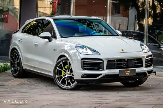 PORSCHE CAYENNE 2023