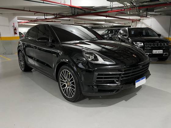 PORSCHE CAYENNE 2023