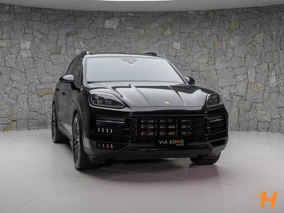 PORSCHE CAYENNE 2024