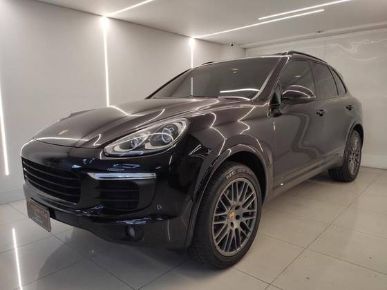 PORSCHE CAYENNE 2018